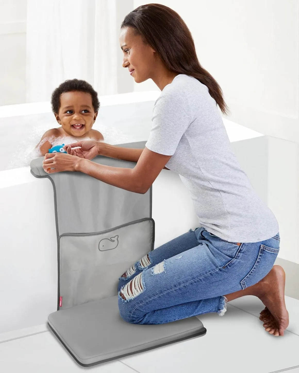 Skip Hop Moby All-In-One Elbow Saver & Kneeler