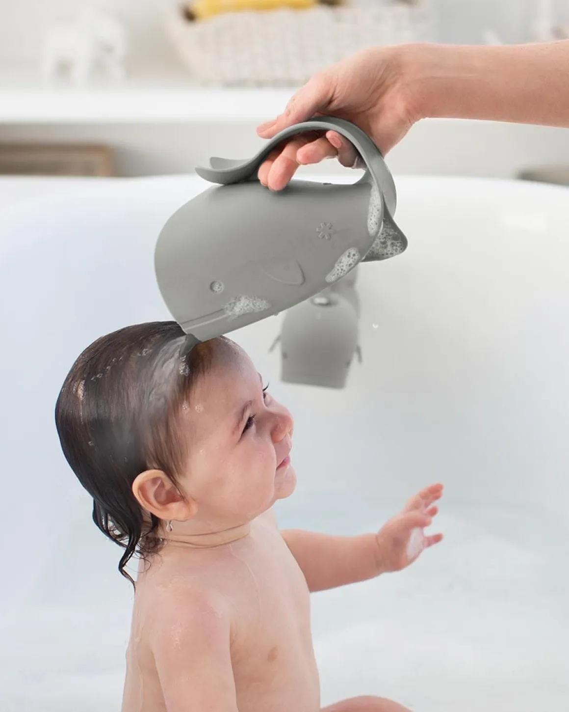 Skip Hop Moby Waterfall Bath Rinser - Grey