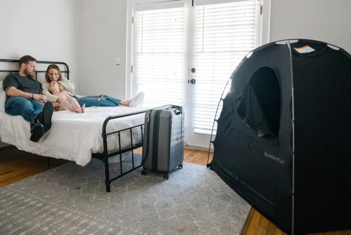 SlumberPod Privacy Canopy with Fan - Black / Gray