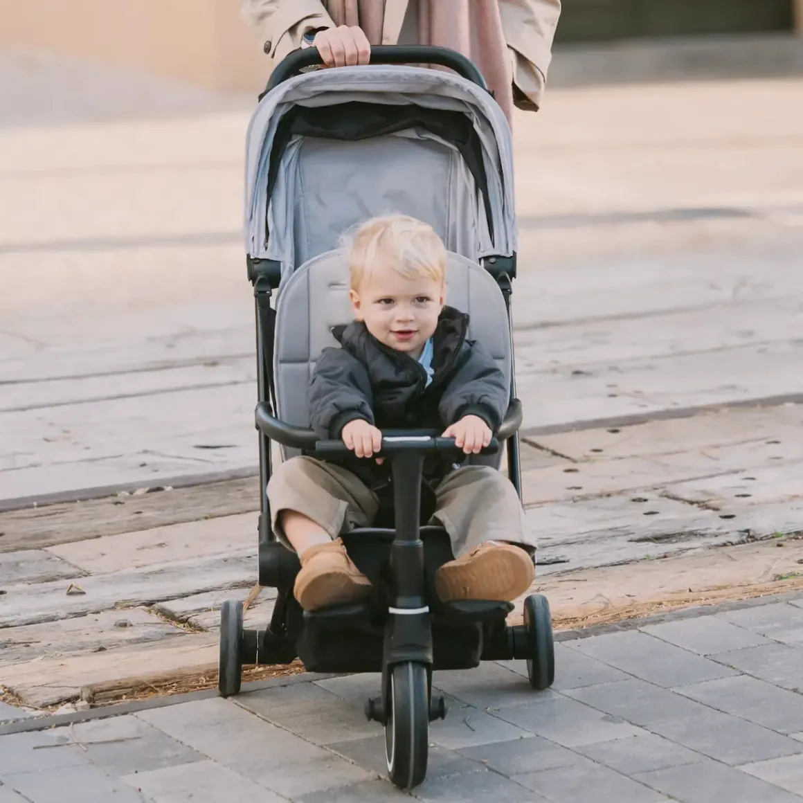 SmarTrike Traveler Stroller Trike - Everest Grey