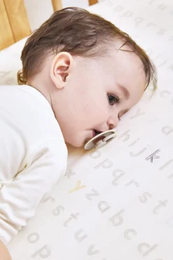 Stokke Sleepi Mini Fitted Sheet by Pehr - Rainbow Alphabet Line