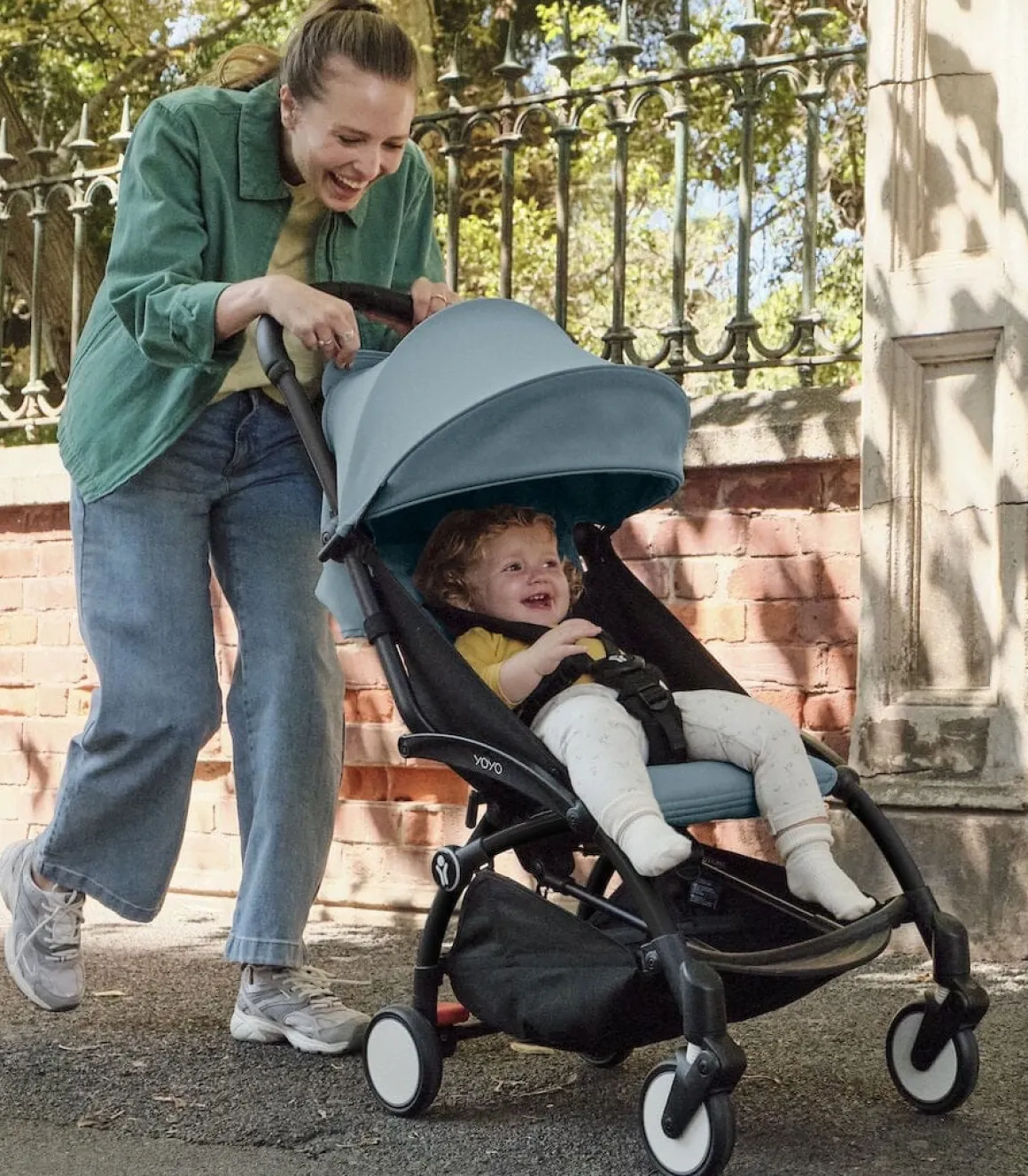 Stokke YOYO3 6+ Stroller + Clikk High Chair Bundle - Black / Black / Cloud Grey