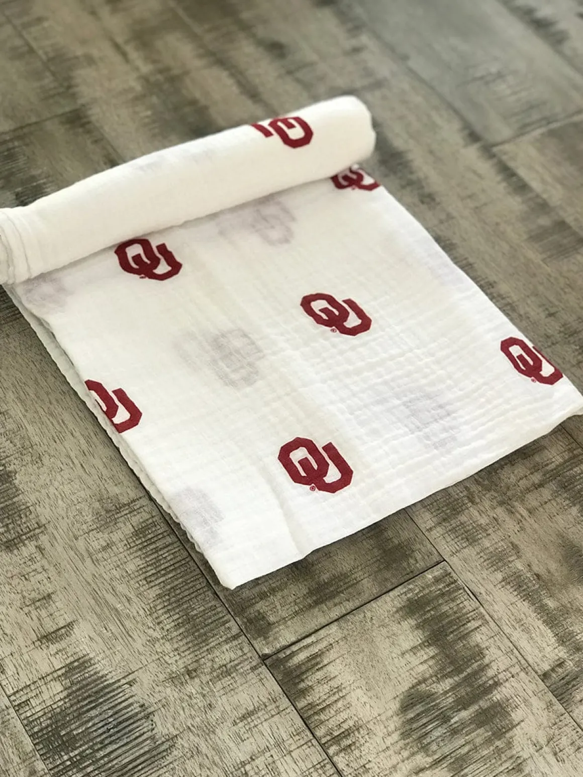 Three Little Anchors College Swaddle Blanket - Oklahoma Sooners