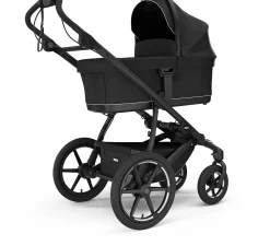 Thule Urban Glide 4-Wheel All-Terrain Stroller with NON-Magnetic Buckle + Bassinet Bundle - Black