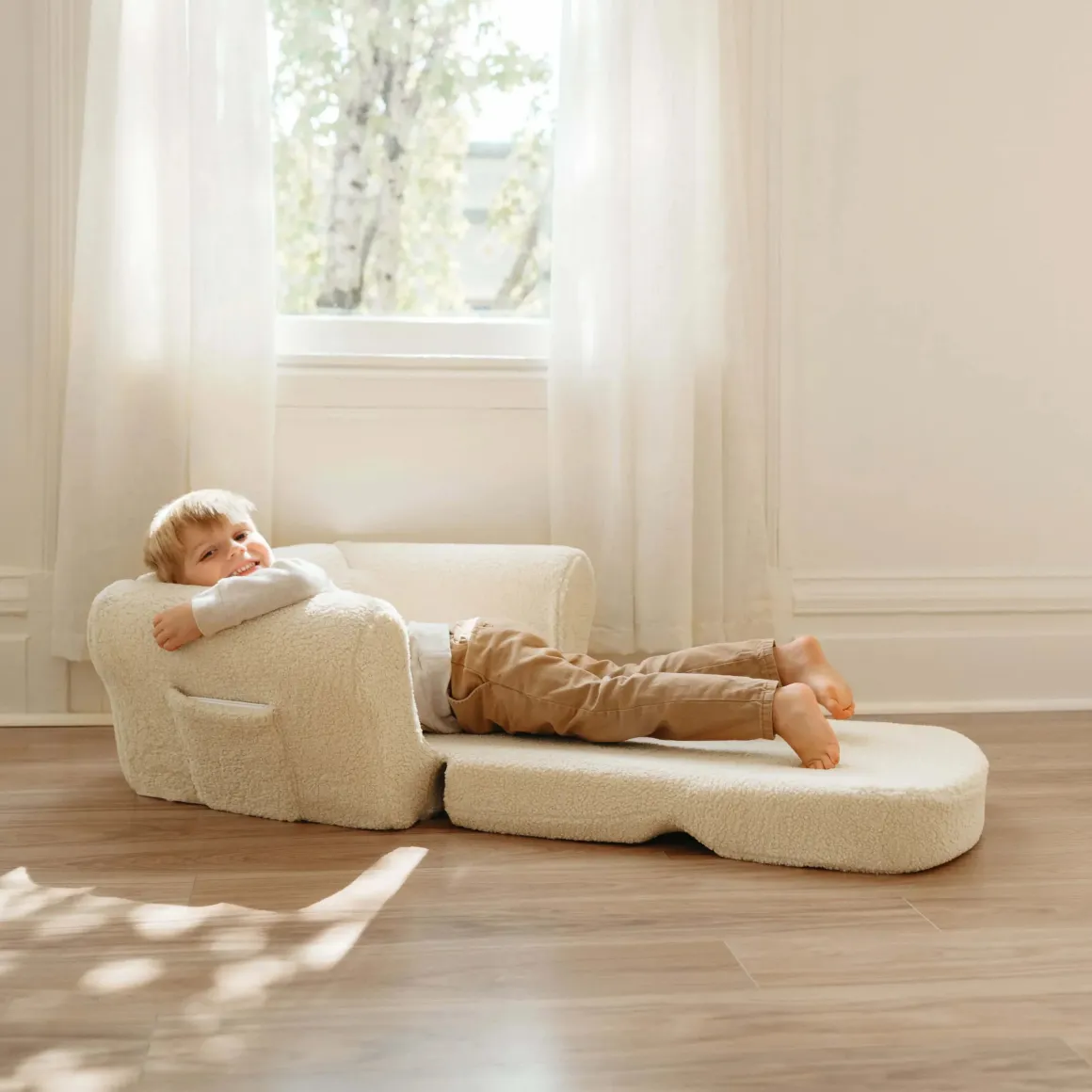 Tiny Land® Afternoon Couch —— Cream Kids Chair
