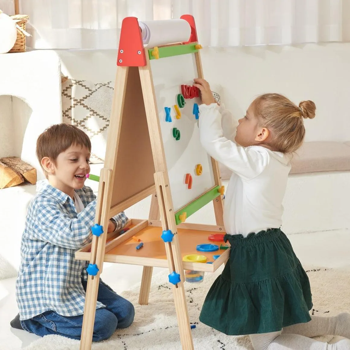 Tiny Land® 3-in-1 Art Easel & Paper Roll Set