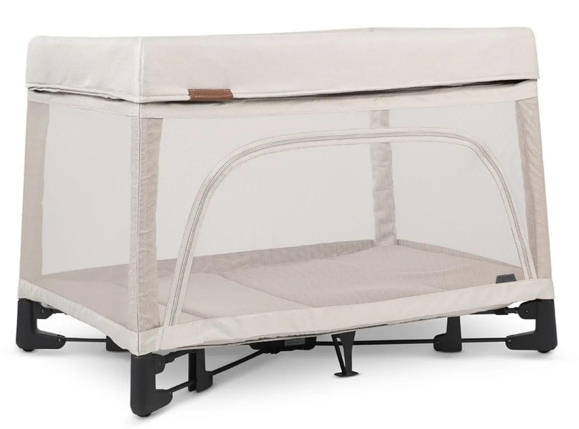 UPPAbaby OPEN BOX REMI Playard - Charlie (Sand Melange)