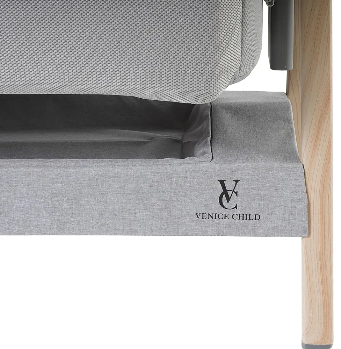 Venice Child California Dreaming Bedside Bassinet - Gray Wood