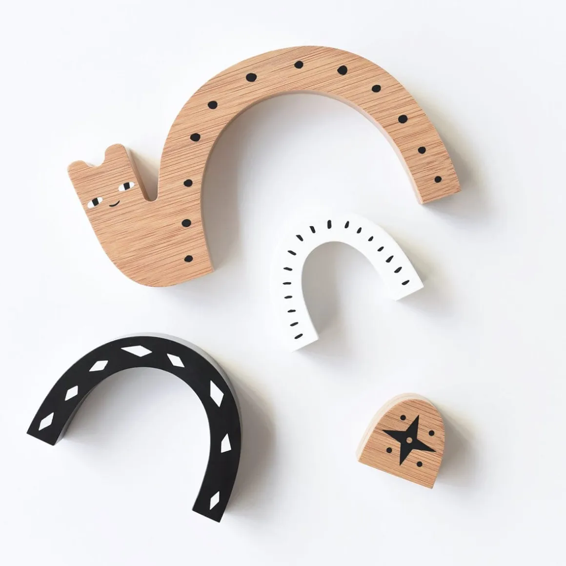 Wee Gallery Bamboo Nesting Snail