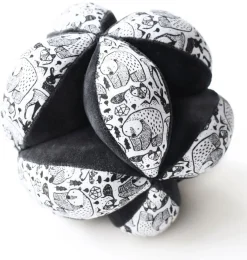 Wee Gallery Clutch Ball - Nordic