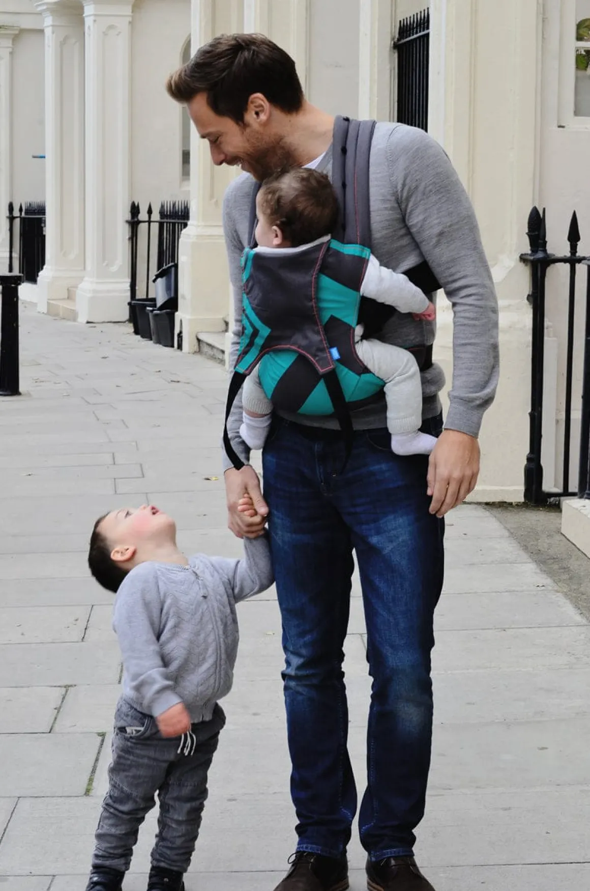 We Made Me Venture 2 in 1 Baby Carrier - Charcoal Grey Black Zigzag