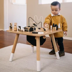 Wonder & Wise Awesome Activity Table