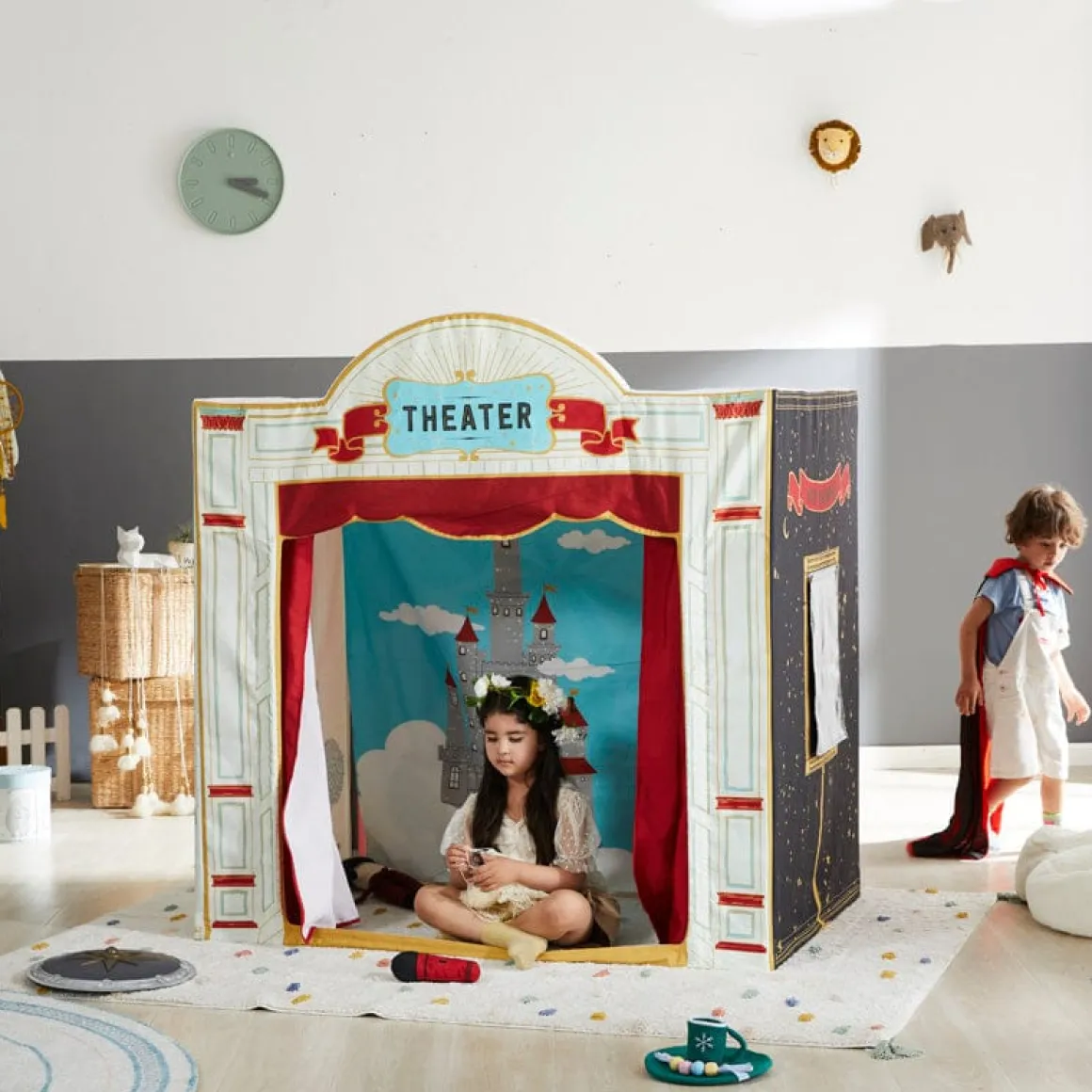 Wonder & Wise Theater Play House