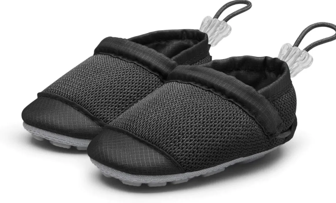 Woolybubs The Toddle Baby Shoe, Size 1 - Black